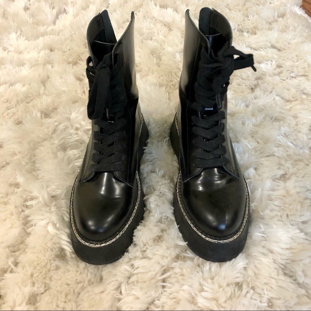 Steve madden lace boot